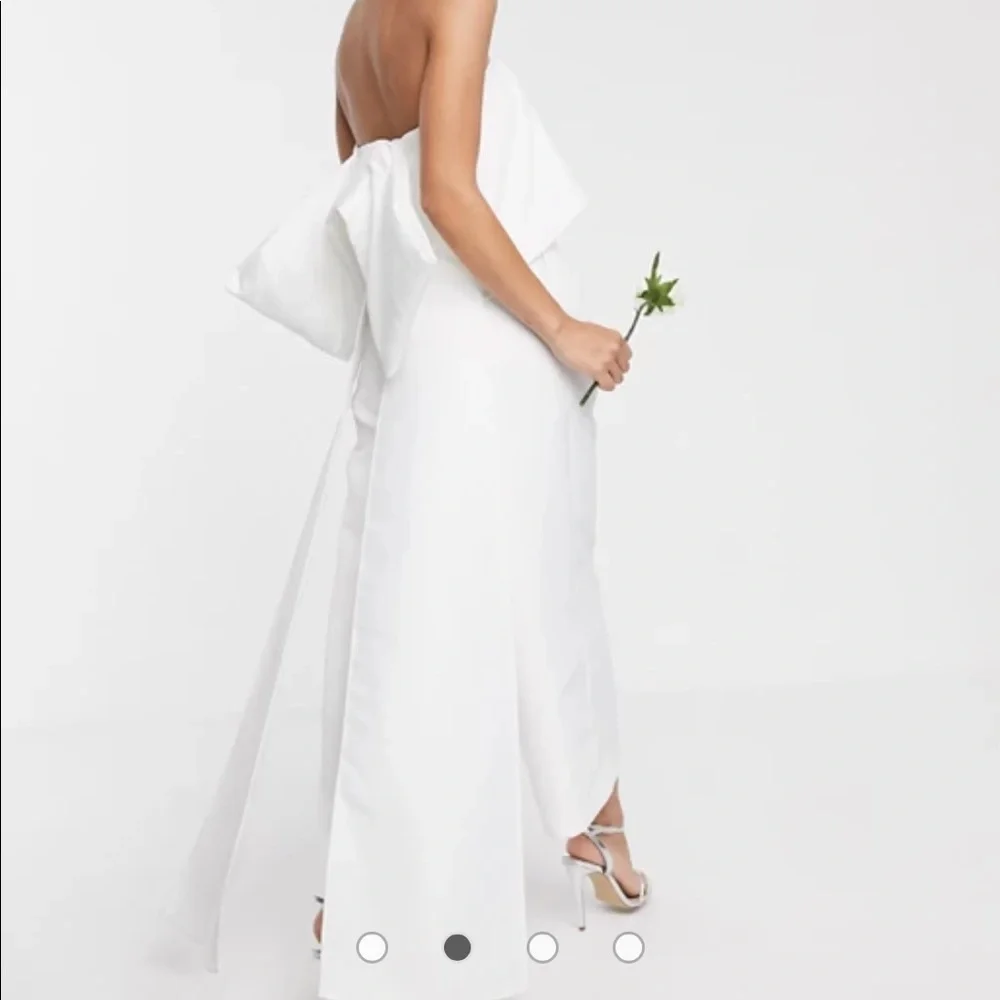 ASOS special edition wedding bandeau jumpsuit/bow - Picture 2 of 6
